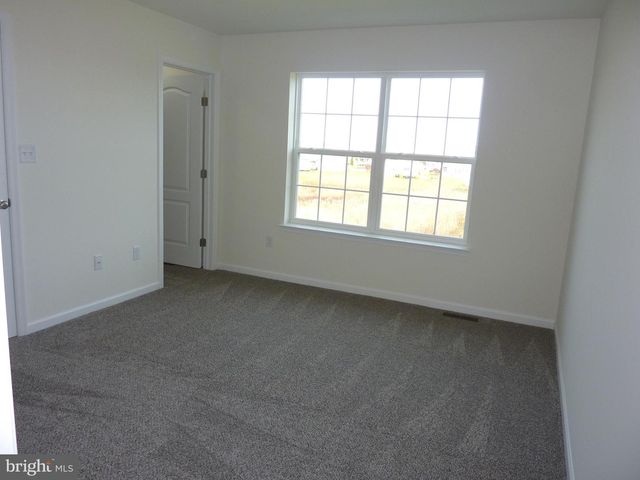 272 DOYLESTOWN RD, Smyrna, DE 19977