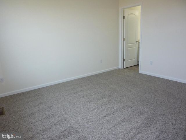 272 DOYLESTOWN RD, Smyrna, DE 19977