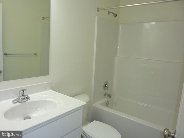 272 DOYLESTOWN RD, Smyrna, DE 19977