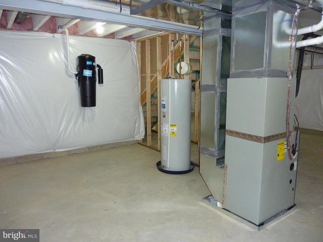 272 DOYLESTOWN RD, Smyrna, DE 19977