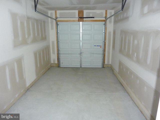 272 DOYLESTOWN RD, Smyrna, DE 19977