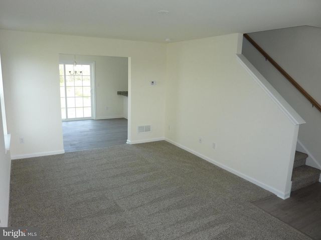 272 DOYLESTOWN RD, Smyrna, DE 19977