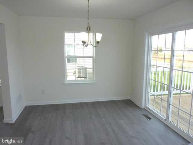 272 DOYLESTOWN RD, Smyrna, DE 19977