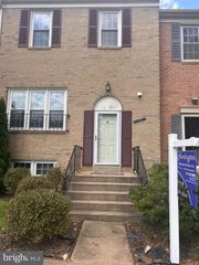 10483 MALONE CT, Fairfax, VA 22032
