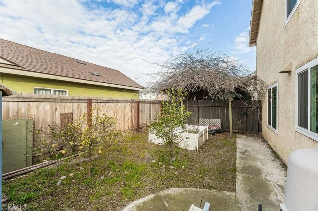 671 Cambria Lane, Lemoore, CA 93245