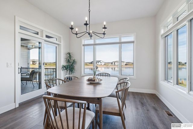 21746 Bayshore Drive, Columbus, NE 68601