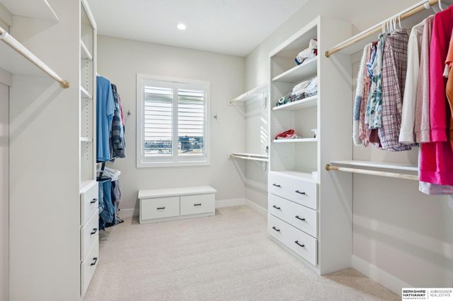 21746 Bayshore Drive, Columbus, NE 68601