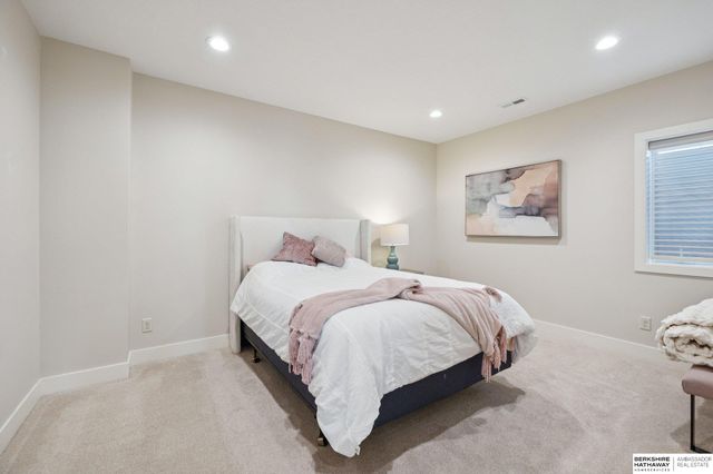 21746 Bayshore Drive, Columbus, NE 68601