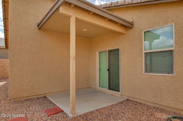 7845 S Sugarbend Drive, Tucson, AZ 85757