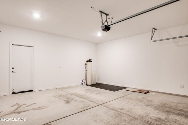 7845 S Sugarbend Drive, Tucson, AZ 85757