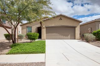 7845 S Sugarbend Drive, Tucson, AZ 85757