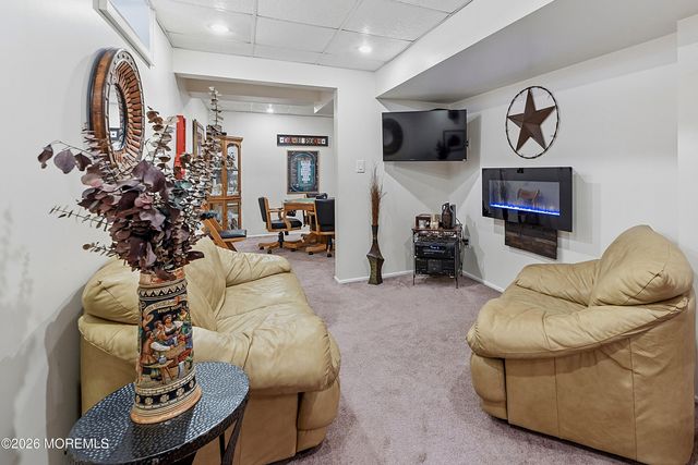 42 Netty Street, Howell, NJ 07731