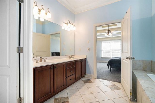 3641 Mountain Cove Road, Snellville, GA 30039