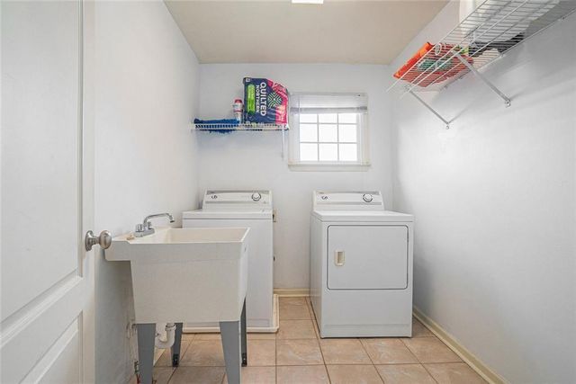 3641 Mountain Cove Road, Snellville, GA 30039