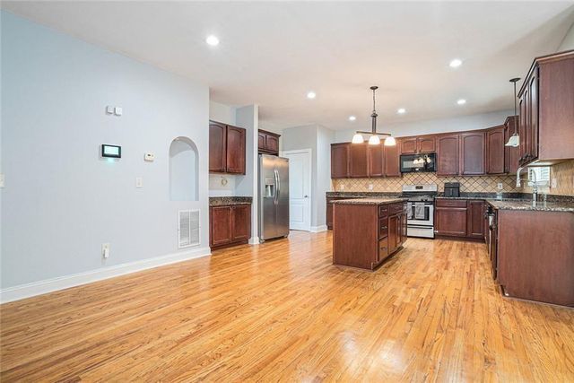 3641 Mountain Cove Road, Snellville, GA 30039