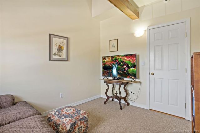 210 Broadway Road 210, Milford, CT 06460