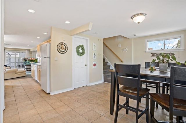 210 Broadway Road 210, Milford, CT 06460