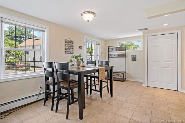 210 Broadway Road 210, Milford, CT 06460