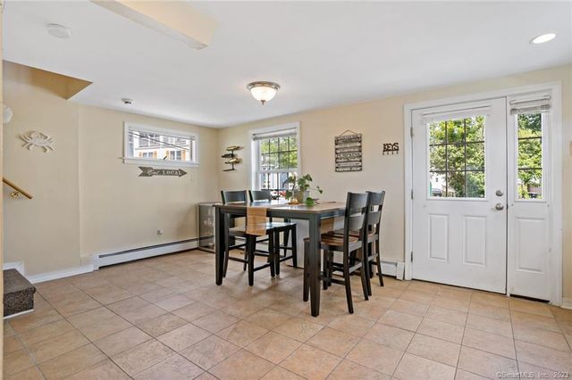 210 Broadway Road 210, Milford, CT 06460