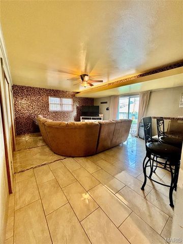 9824 Tullamoor Drive, Unincorporated, MO 63136