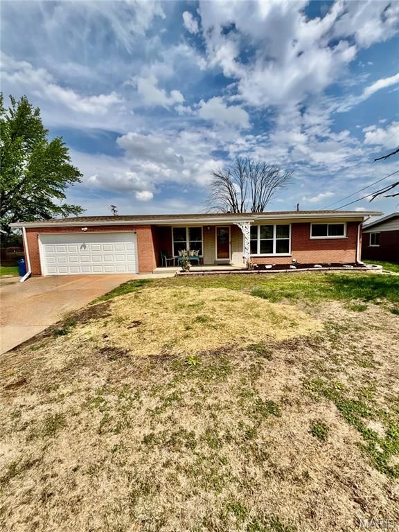 9824 Tullamoor Drive, Unincorporated, MO 63136