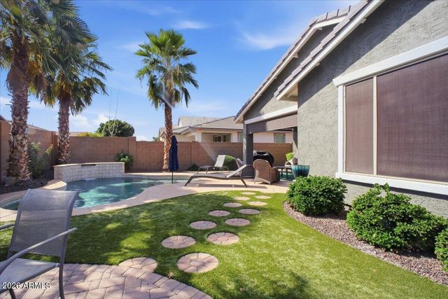14373 W BLOOMFIELD Road, Surprise, AZ 85379