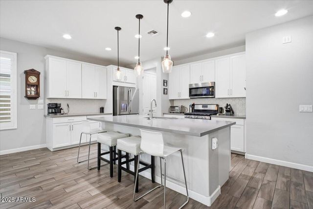 14373 W BLOOMFIELD Road, Surprise, AZ 85379