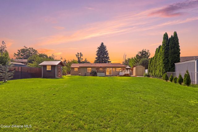 1909 E Meadow Ln, Post Falls, ID 83854