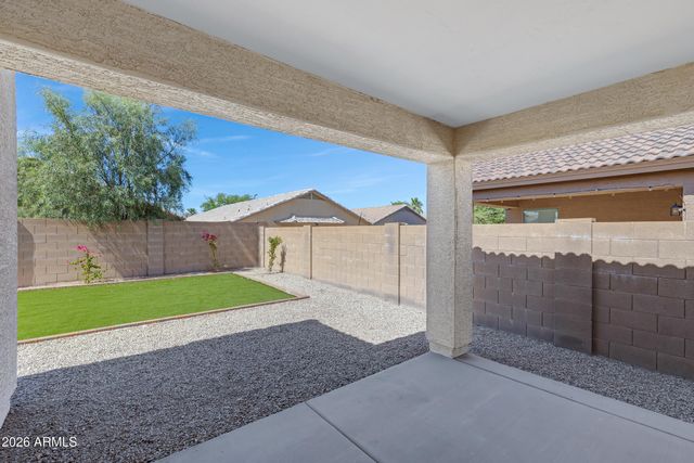 3770 W YELLOW PEAK Drive, San Tan Valley, AZ 85144