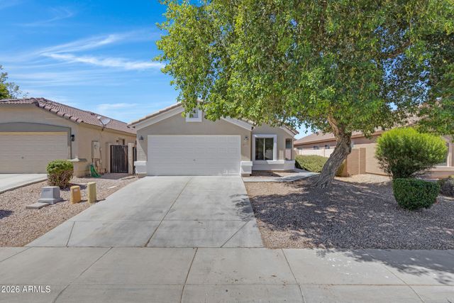 3770 W YELLOW PEAK Drive, San Tan Valley, AZ 85144