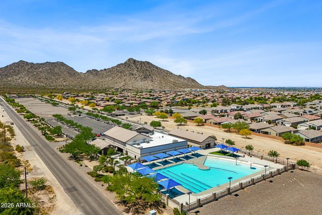3770 W YELLOW PEAK Drive, San Tan Valley, AZ 85144
