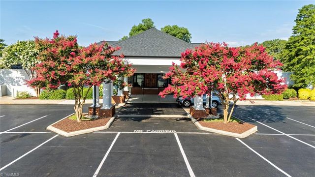 4707 Ramblewood Drive, Greensboro, NC 27406