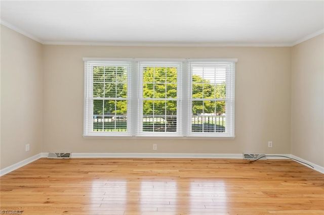 4707 Ramblewood Drive, Greensboro, NC 27406