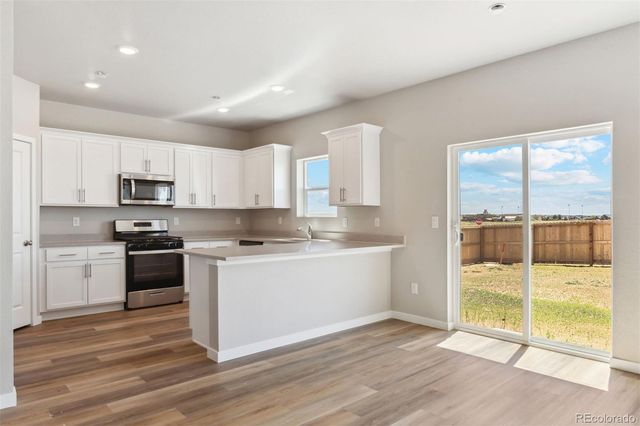 48165 Shetland Drive, Bennett, CO 80102