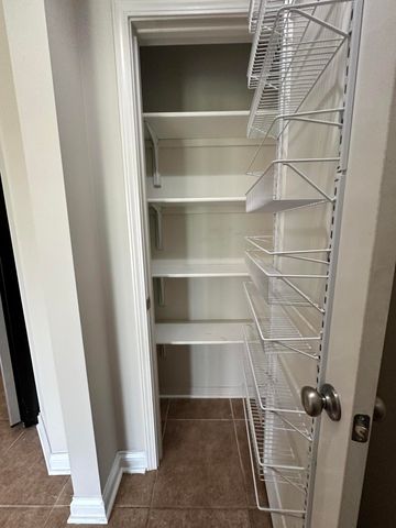 5711 VERO WAY, Columbia, MO 65201