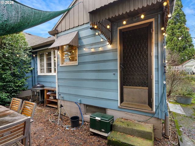 3306 Se 56TH Ave, Portland, OR 97206