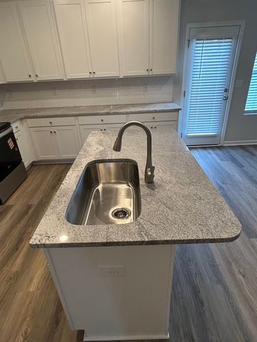 1113 Wharf Trail, Spartanburg, SC 29306