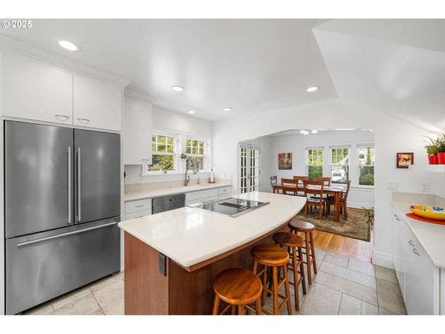 3107 Ne 27TH Ave, Portland, OR 97212