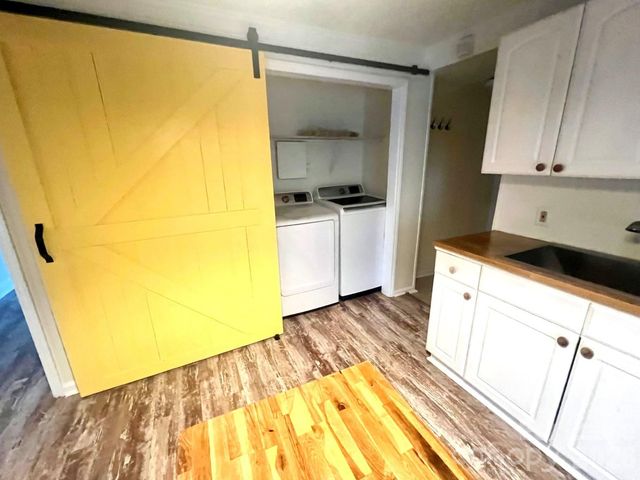 320 Skyland Avenue, Charlotte, NC 28205