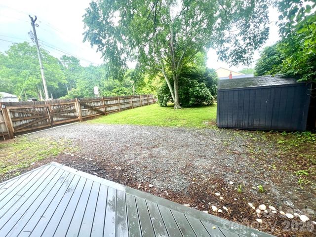 320 Skyland Avenue, Charlotte, NC 28205