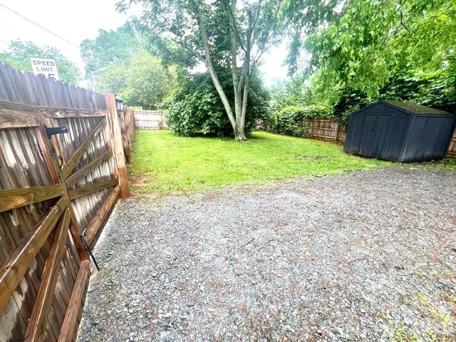 320 Skyland Avenue, Charlotte, NC 28205