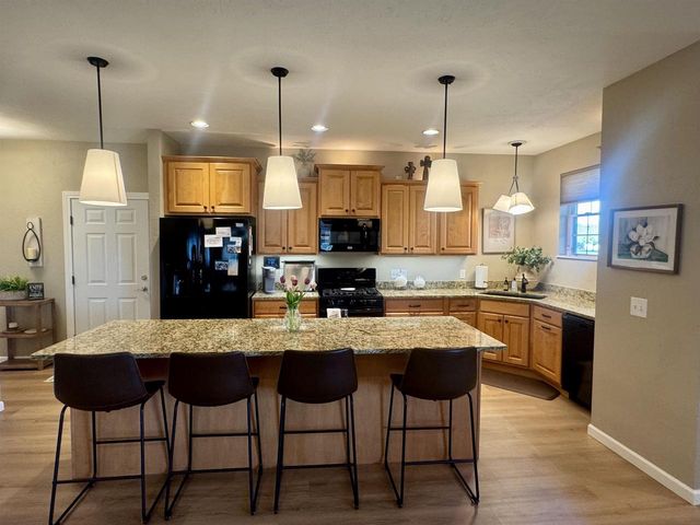 1256 CAMERON CIRCLE, Neenah, WI 54956