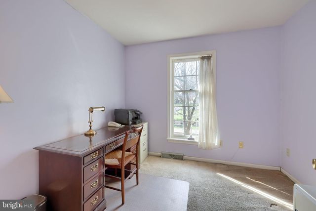 2977 HEARTHSIDE LN, Lancaster, PA 17601