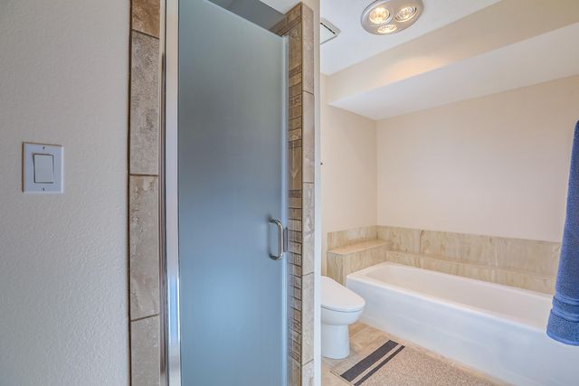 412 Live Oak Loop NE, Albuquerque, NM 87122