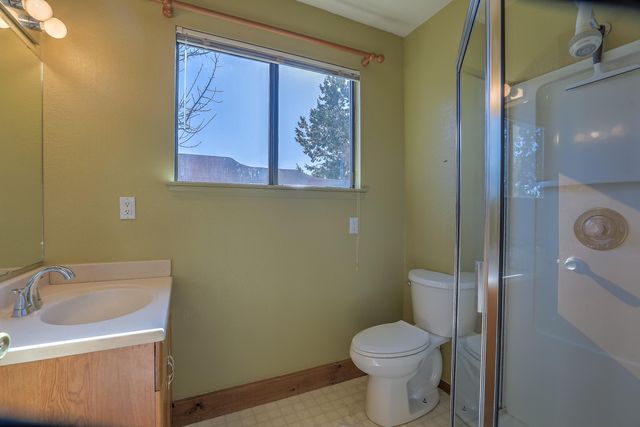 412 Live Oak Loop NE, Albuquerque, NM 87122