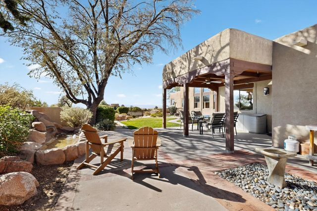 412 Live Oak Loop NE, Albuquerque, NM 87122