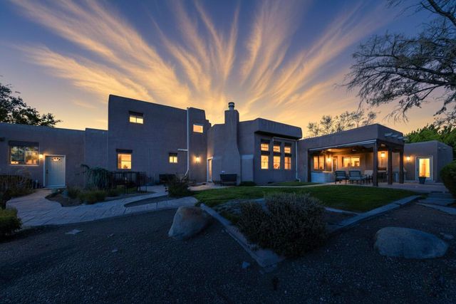 412 Live Oak Loop NE, Albuquerque, NM 87122