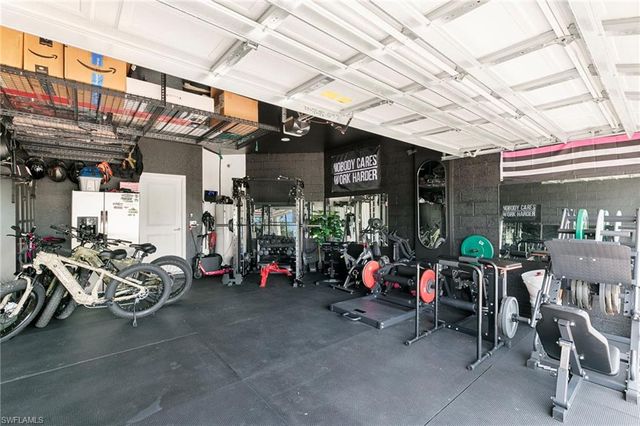 2207 Dragonfruit WAY, Naples, FL 34120