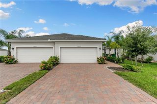 2207 Dragonfruit WAY, Naples, FL 34120