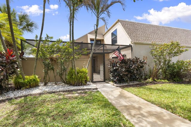 1100 SE Mitchell Ave Apt 204, Port St Lucie, FL 34952